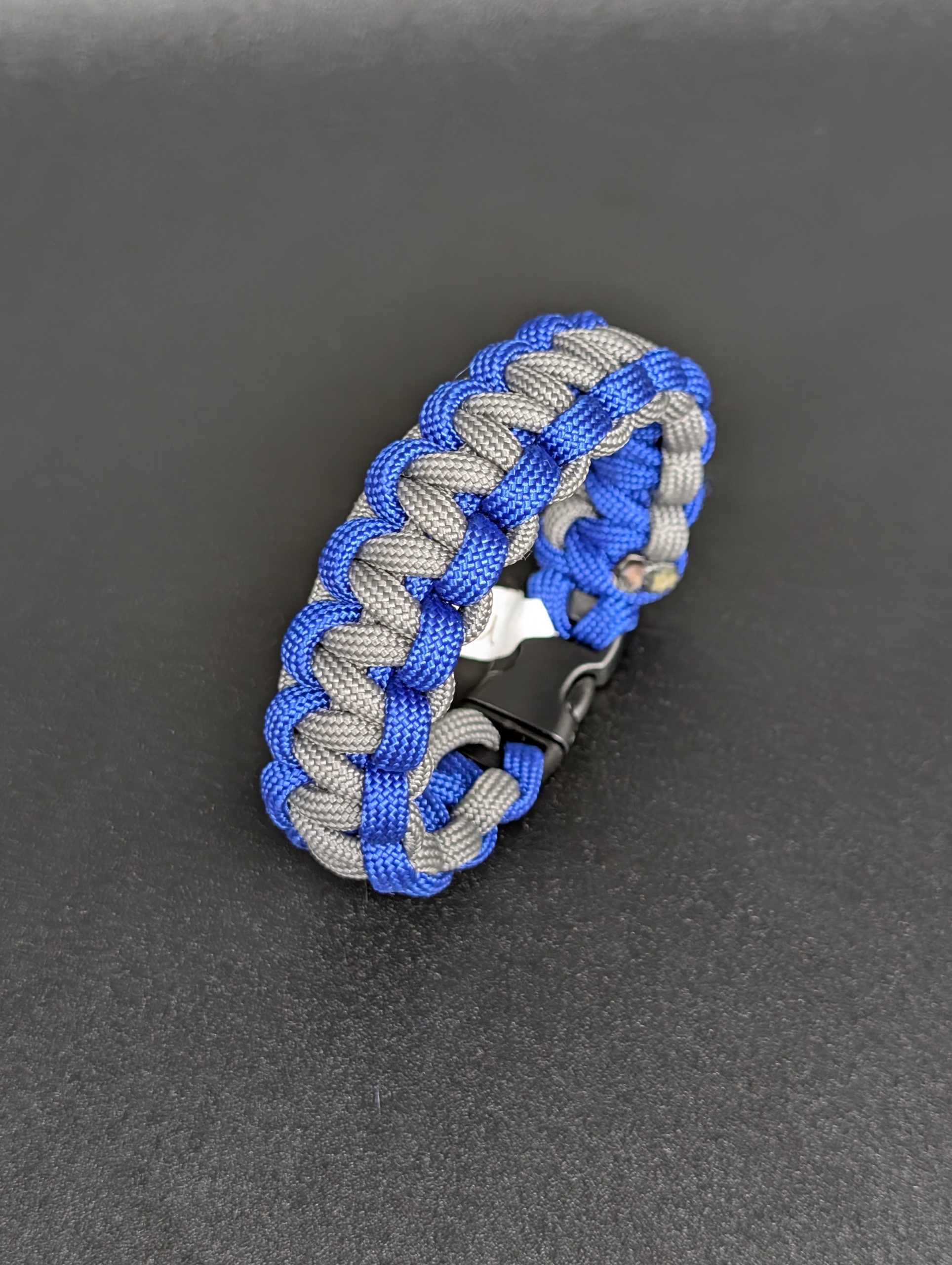 Bracelet cordage - 41