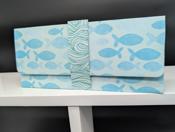 Pochette cadeau - Banc de poissons bleus