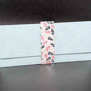 Pochette cadeau - Filigrane de fleurs