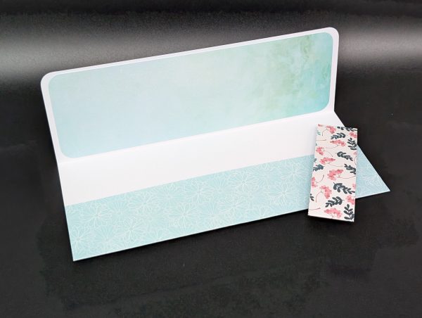 Pochette cadeau - Filigrane de fleurs – Image 2