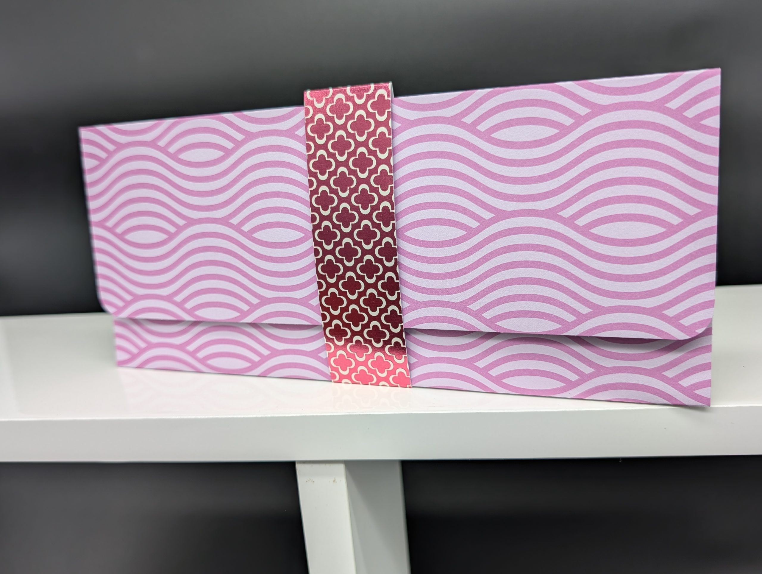 Pochette cadeau - Vagues roses