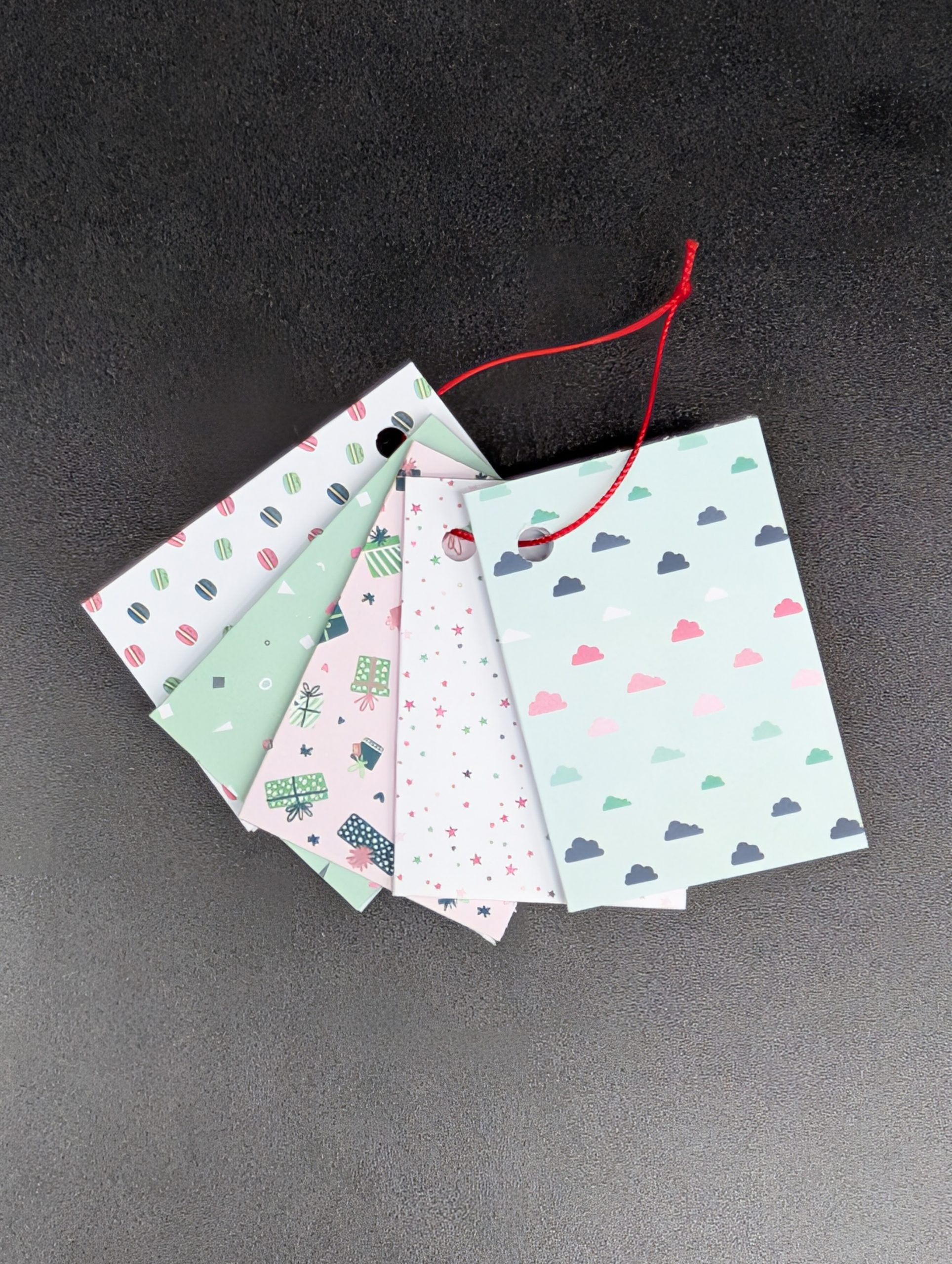 Lot de 5 étiquettes cadeau - Vert rose blanc