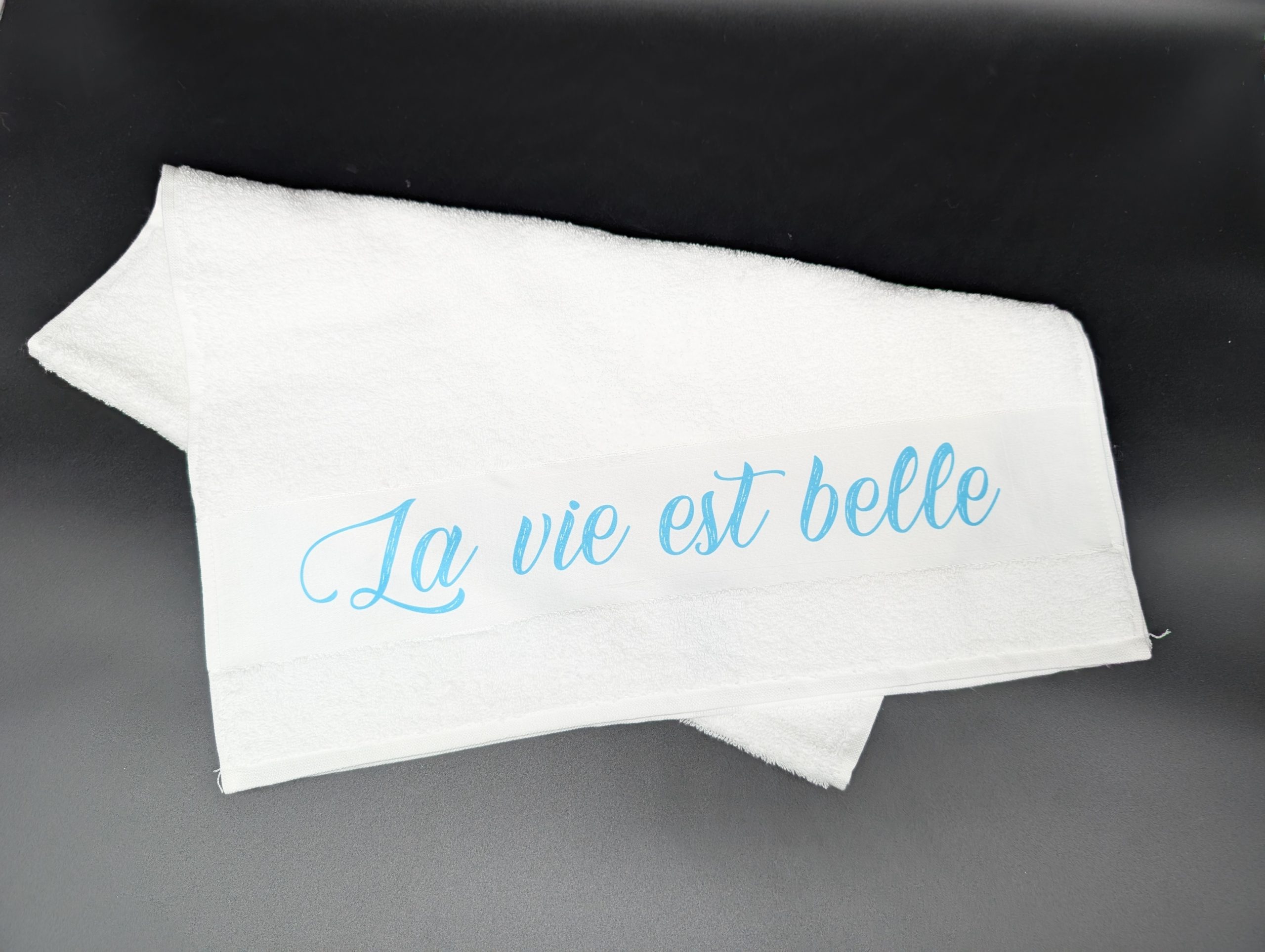 Serviette éponge 50x100cm - La vie est belle