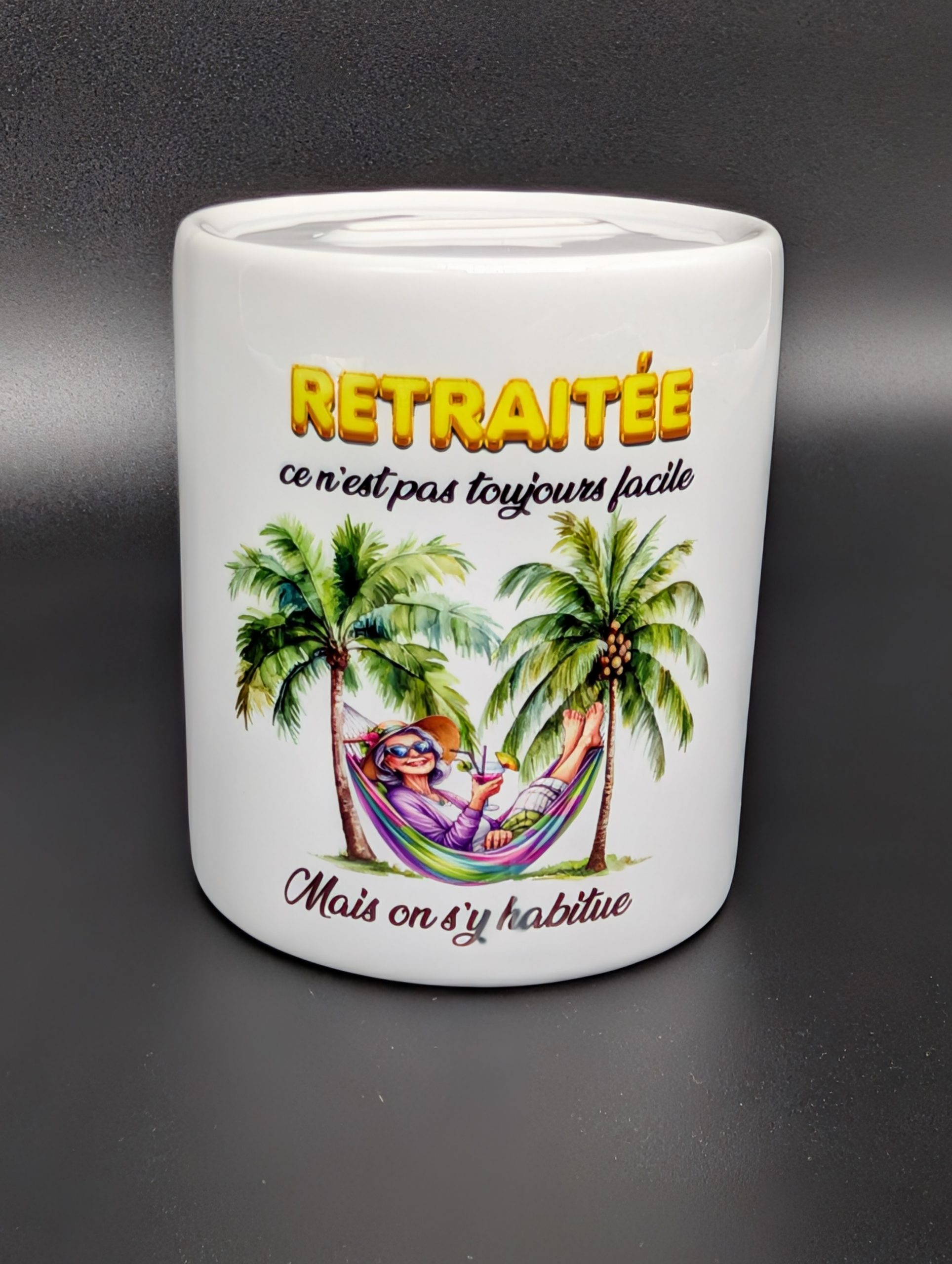 Tirelire - Retraitée