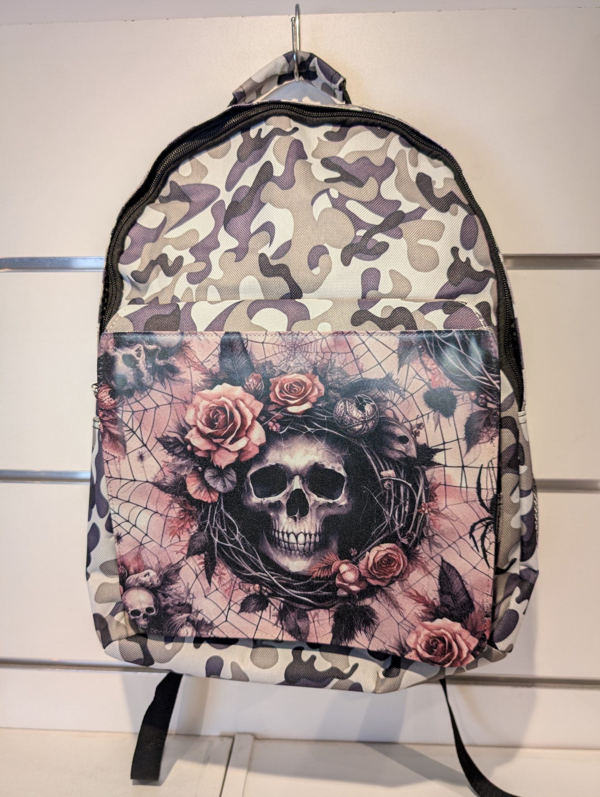 Sac à dos camouflage - Crâne et roses (avec défaut)