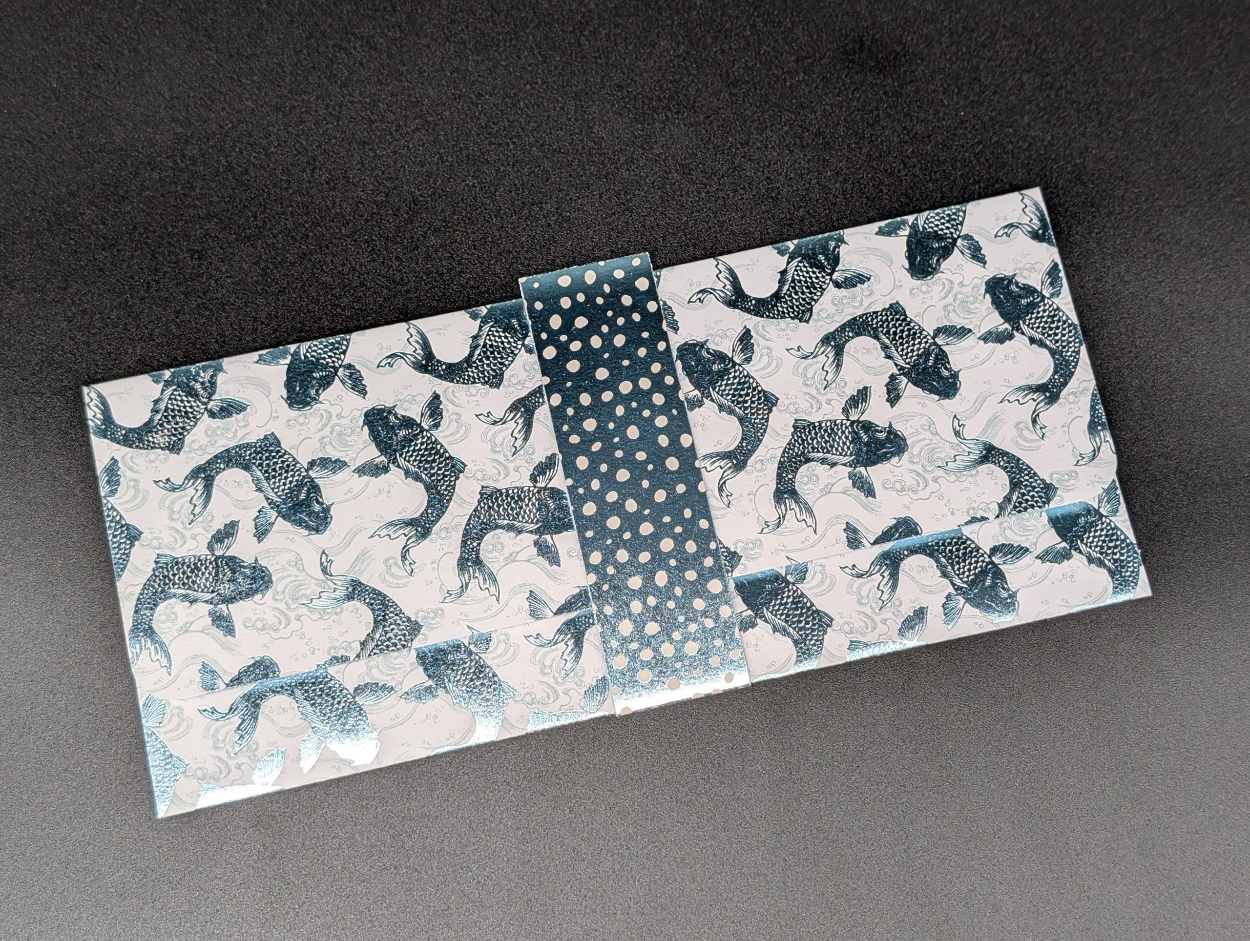 Pochette cadeau - Carpes lumineuses