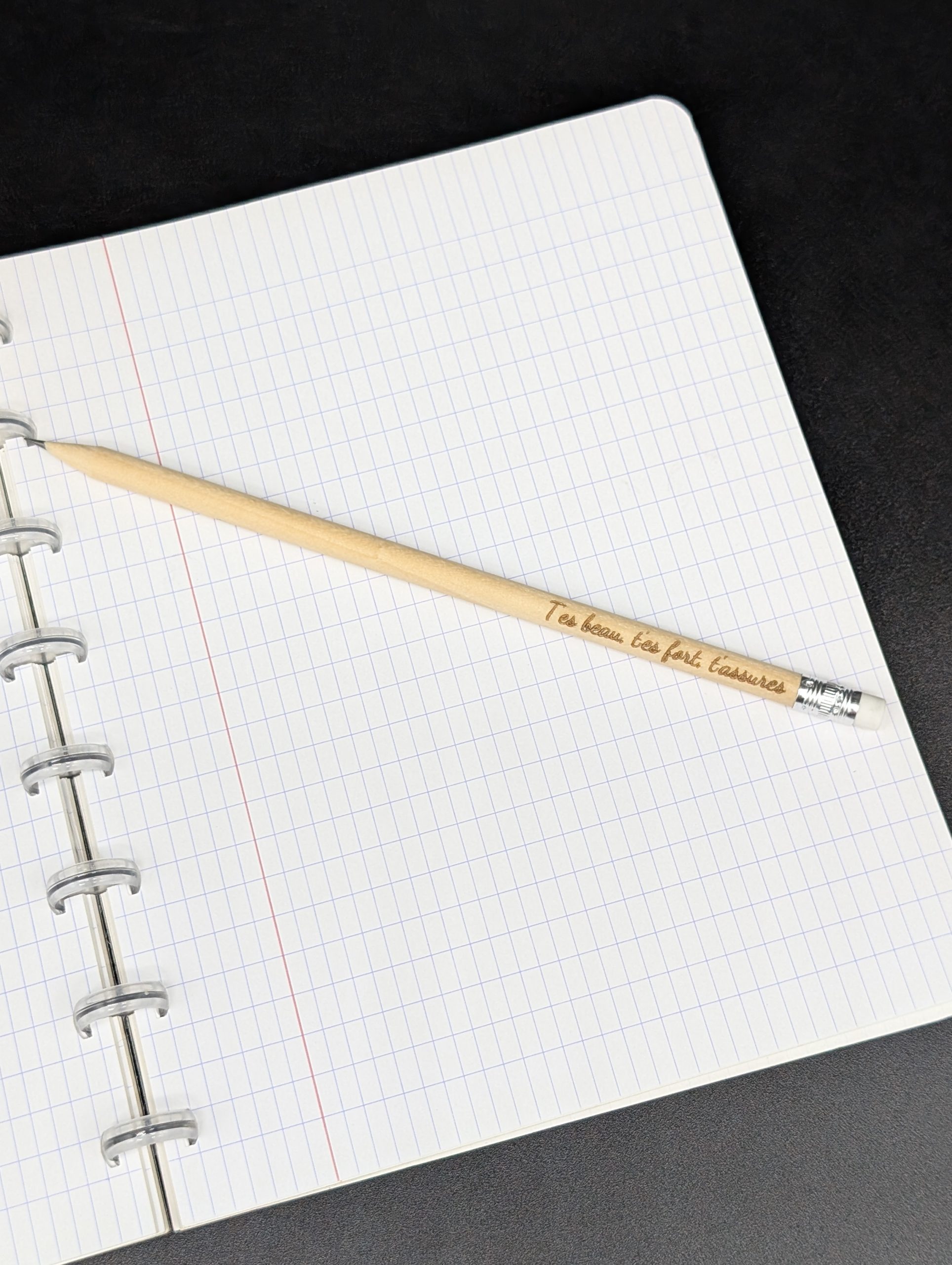 Crayon gris - T'es beau, t'es fort, t'assures