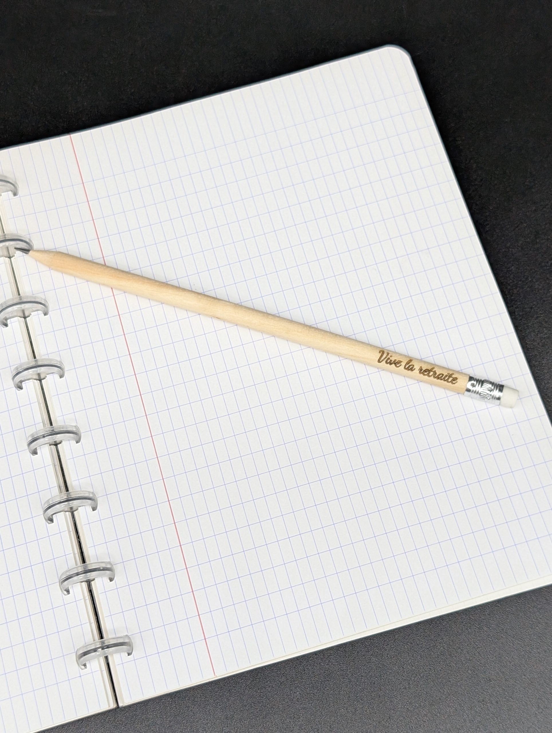 Crayon gris - Vive la retraite