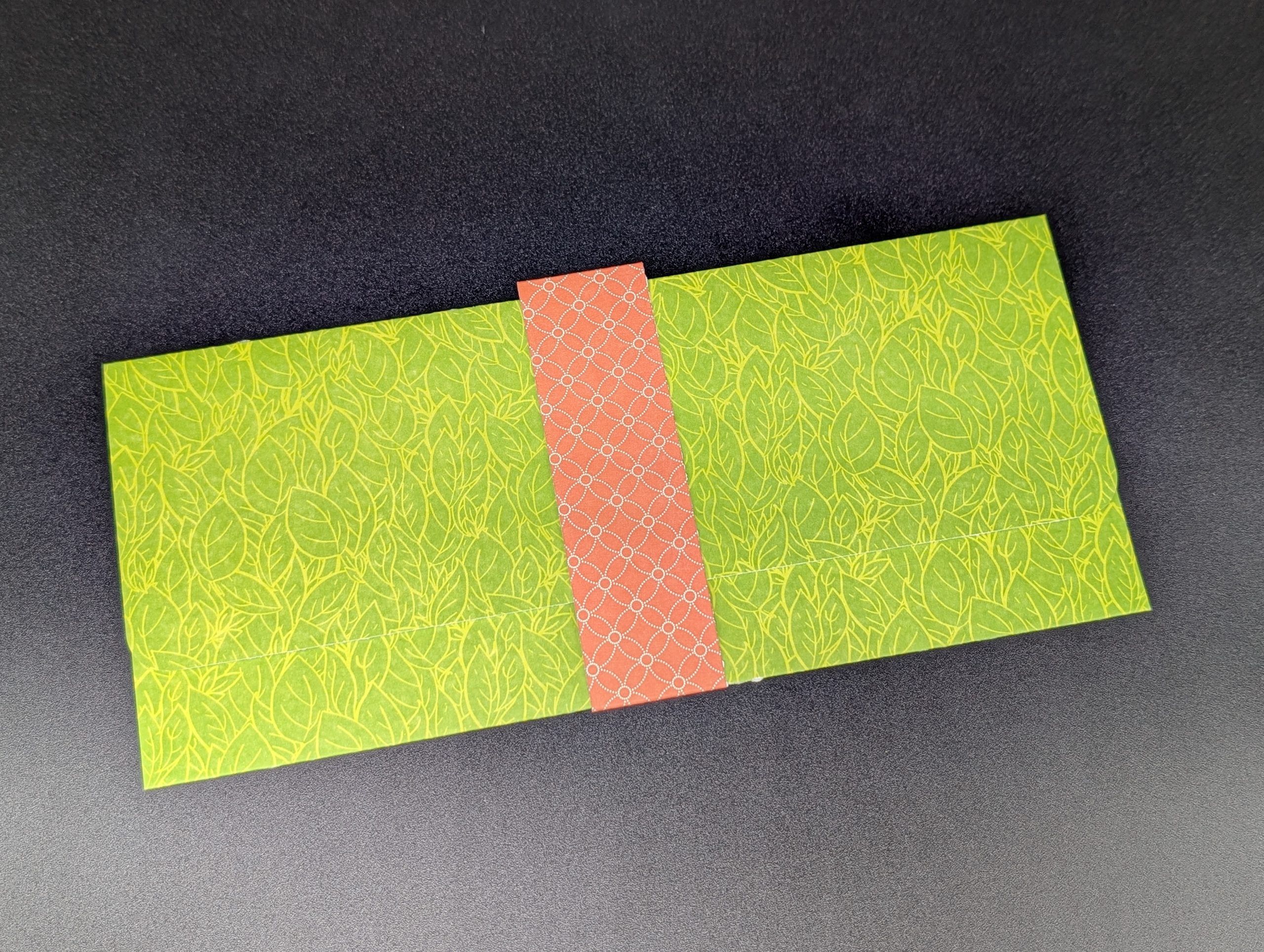 Pochette cadeau - Feuillage lumineux