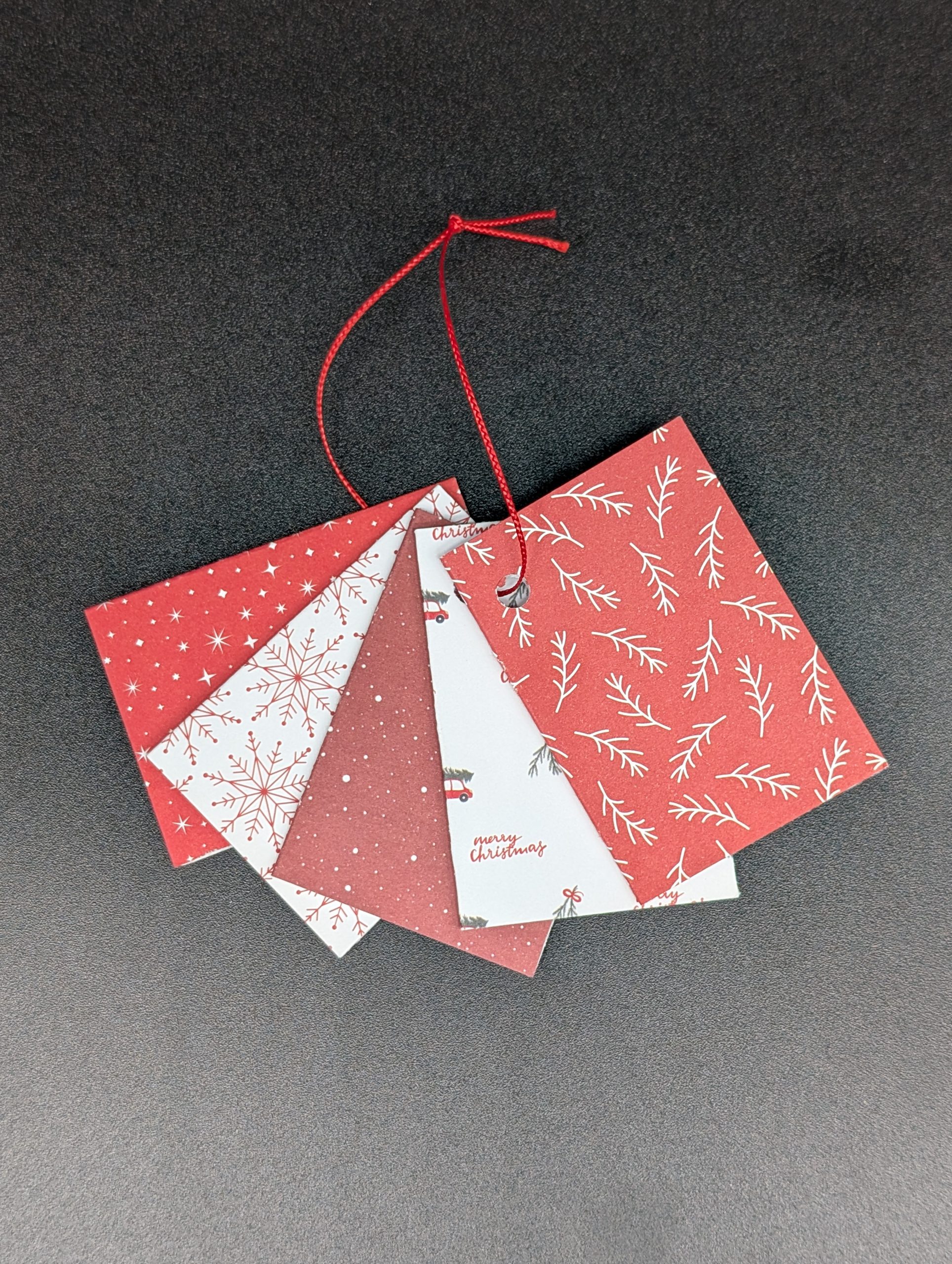 Lot de 5 étiquettes cadeau - Noël rouge et blanc