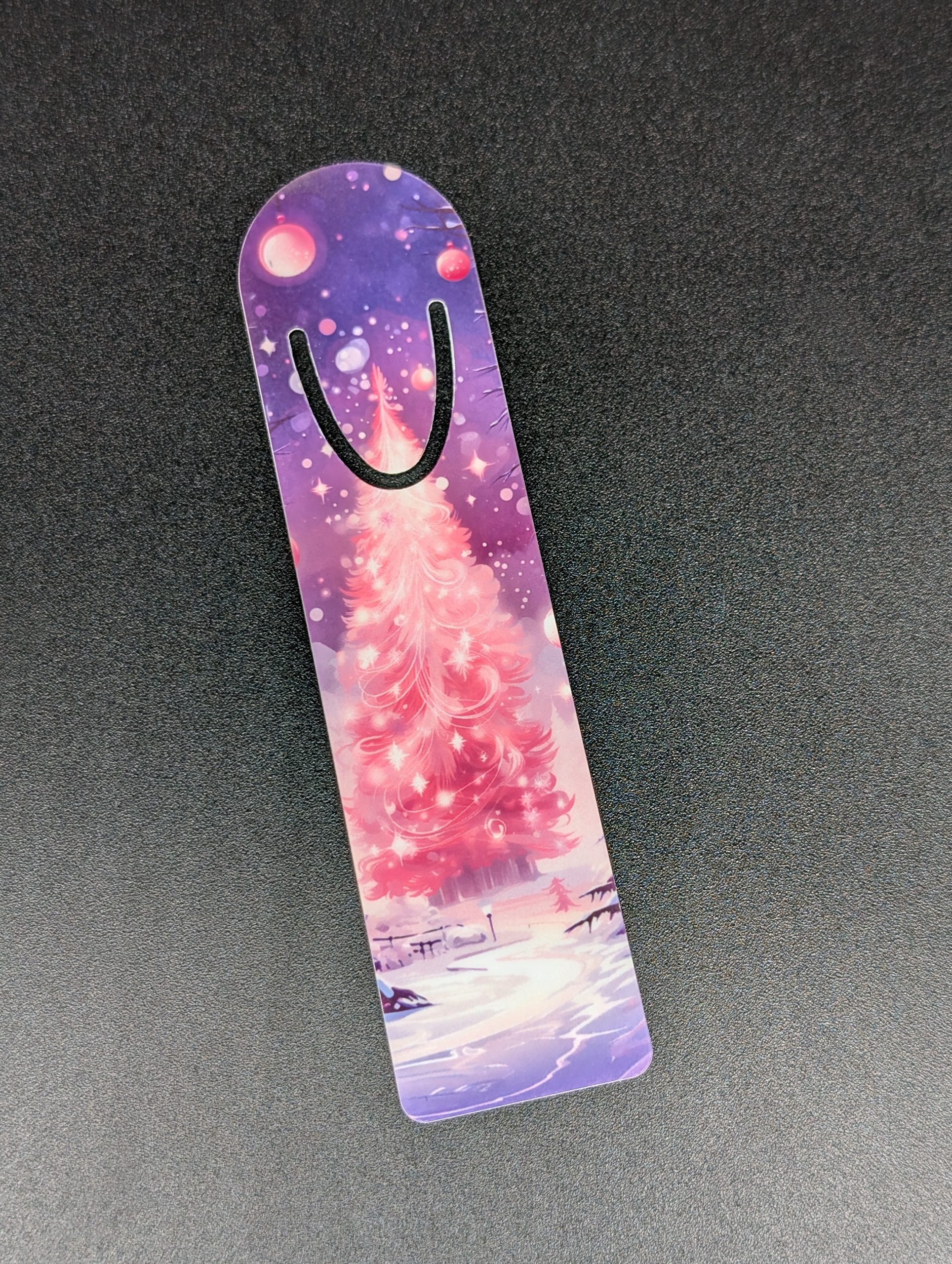 Marque page en alu - Sapin rose