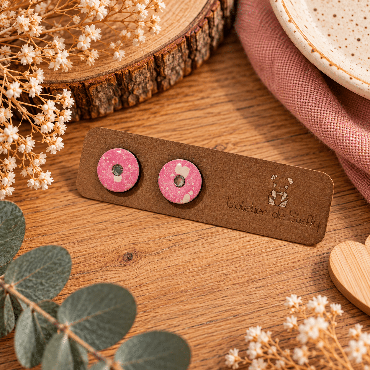 Boucles d'oreilles Néa Rose enneigé en papier résiné